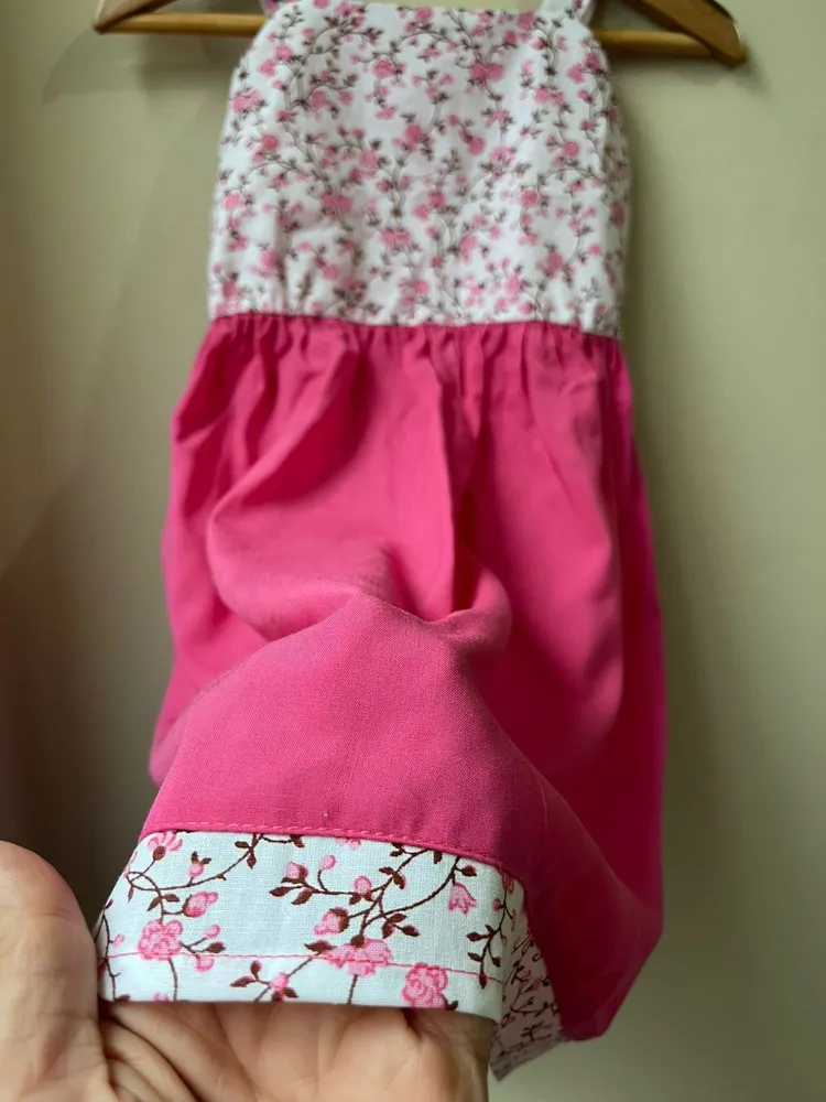 Vestido infantil com estampa em tricoline