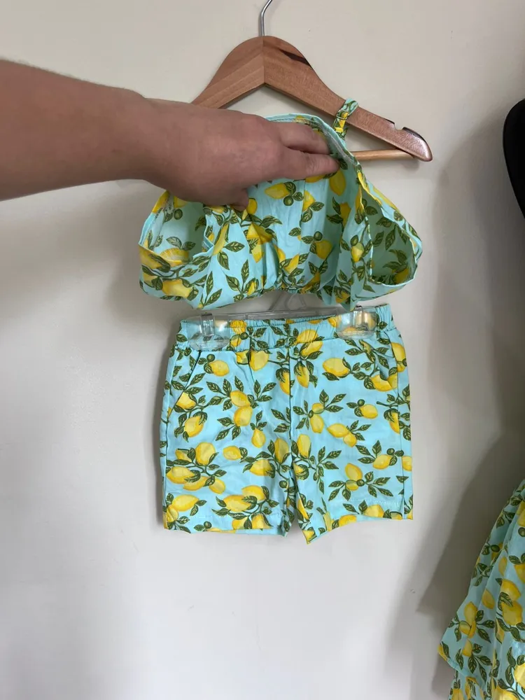 conjunto mae e filha limoes