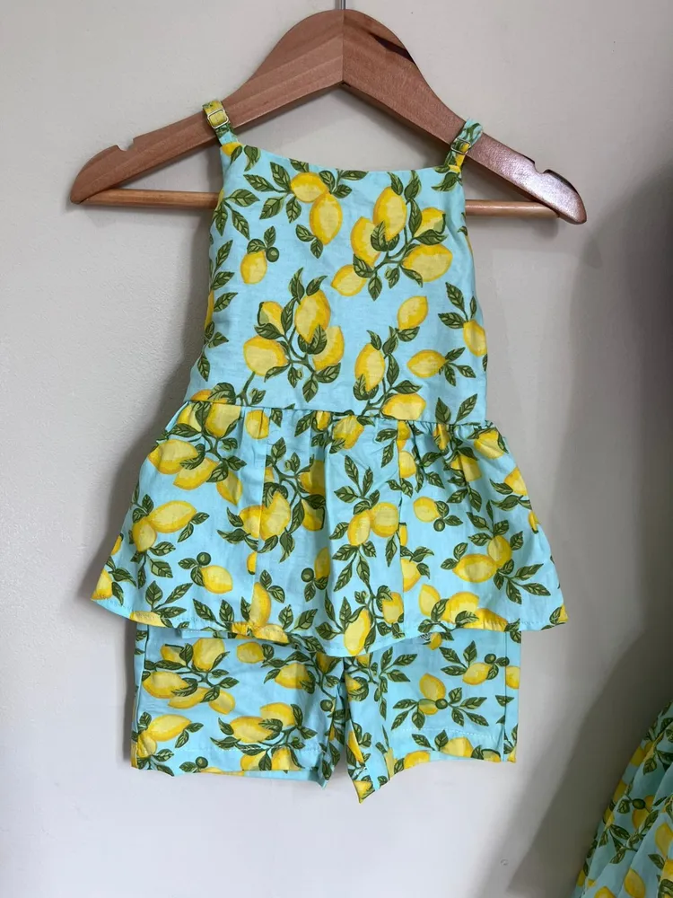 conjunto mae e filha limoes