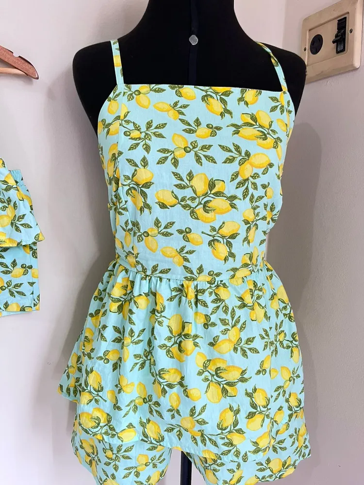 conjunto mae e filha limoes
