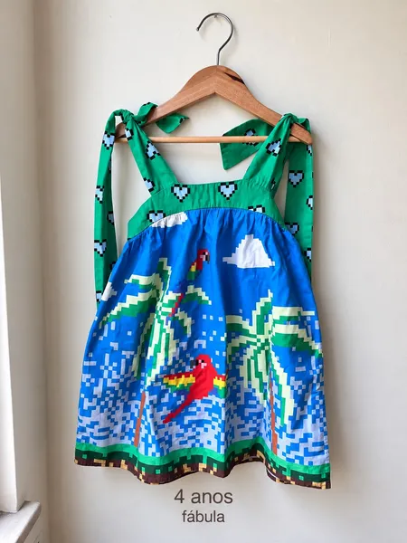 vestido fábula 4 anos