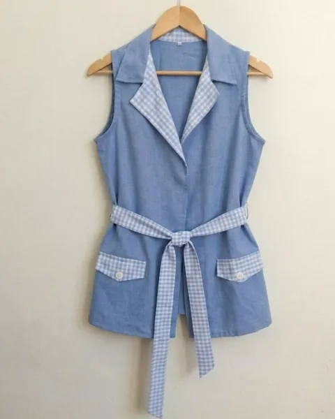 colete fem e camisa infantil xadrez azul tal mae e filho
