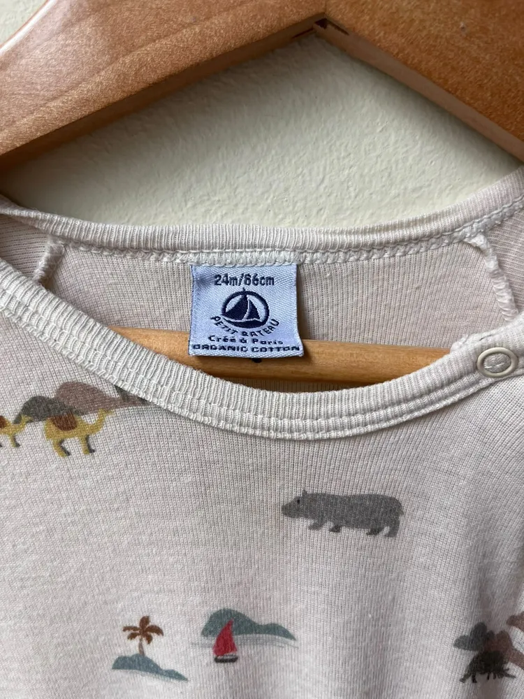 body petit bateau 24 meses