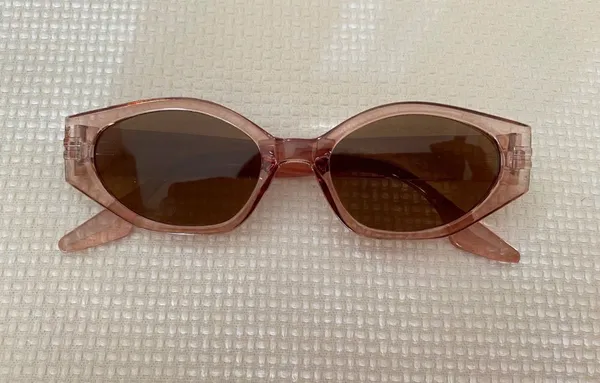 oculos de sol em acrilico rose