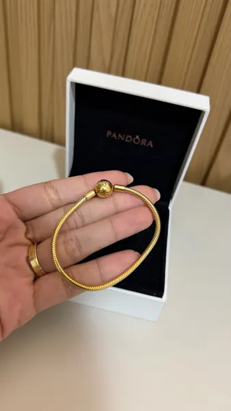 Pulseira Dourada Shine Pandora 17