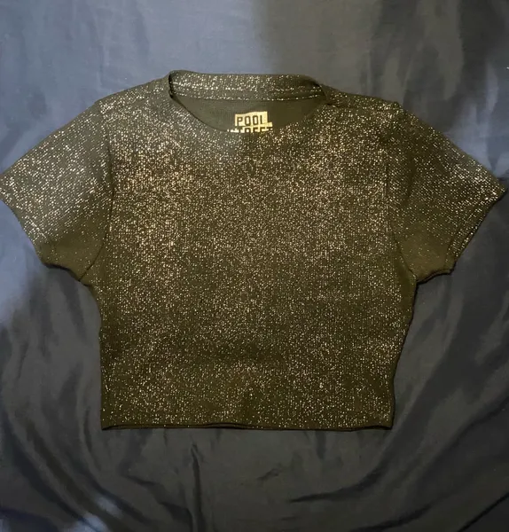 Cropped preto com glitter (Tam P)