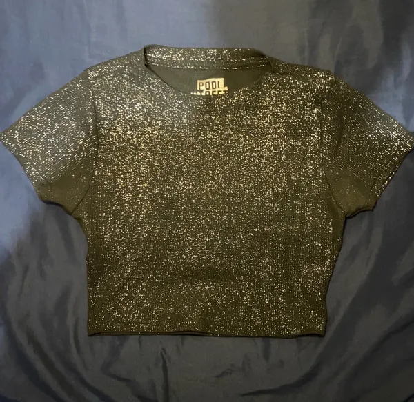Cropped preto com glitter (Tam P)