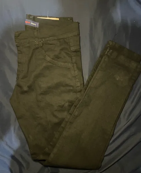 Calça jeans preta