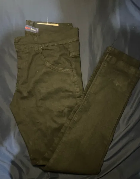Calça jeans preta