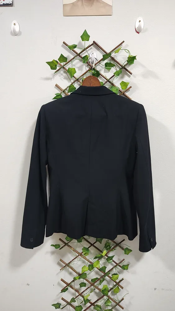 blazer feminino zara, tamanho 36, na cor preta