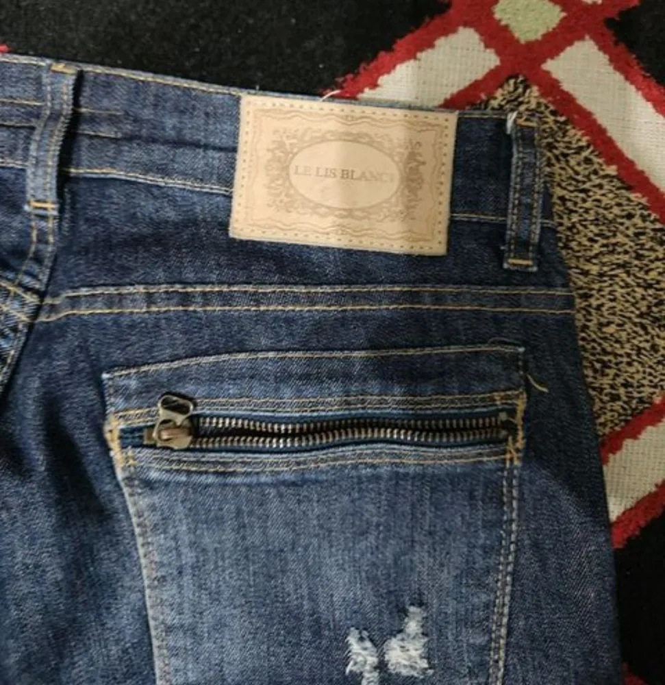calça jeans feminina da marca le lis blanc