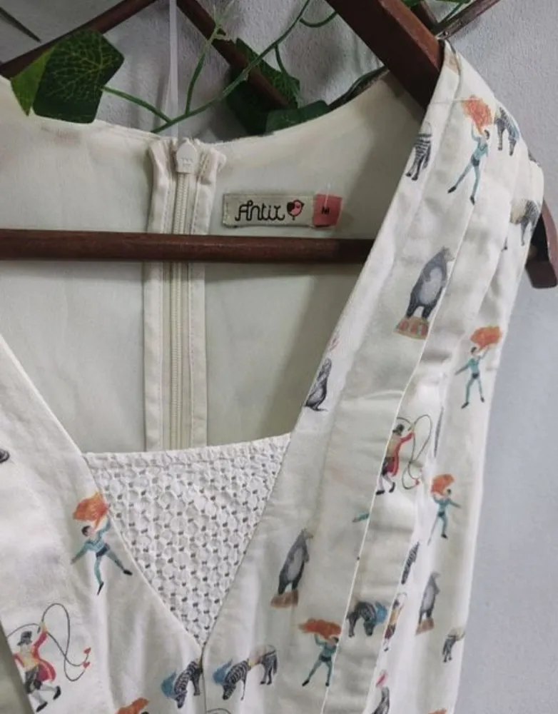 vestido antix, tamanho m