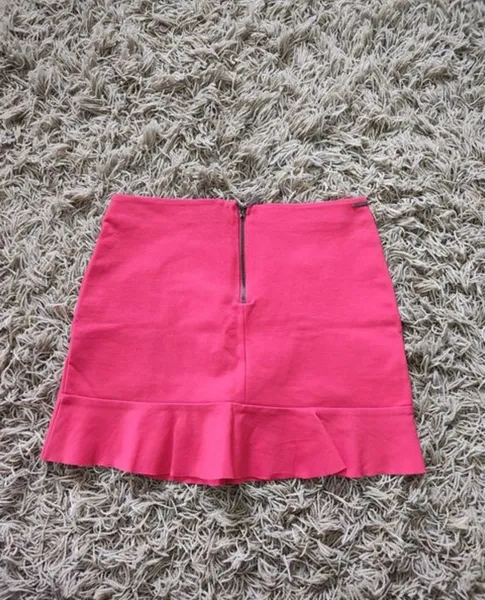 saia le lis blanc na cor rosa
