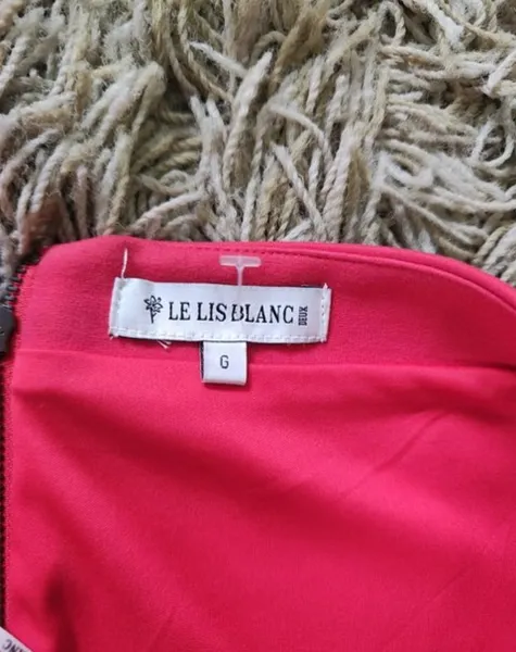 saia le lis blanc na cor rosa