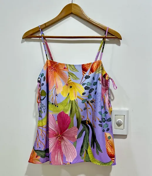 blusa farm nova c/ tag lilás floral com amarração p