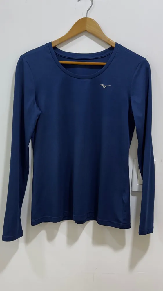 camiseta manga longa mizuno nirvana azul marinho m. esporte