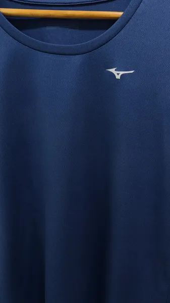 camiseta manga longa mizuno nirvana azul marinho m. esporte