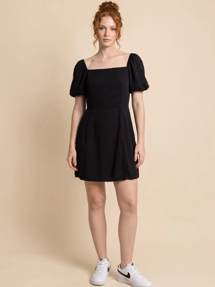 vestido novo c/ tag preto curto manga bufante m