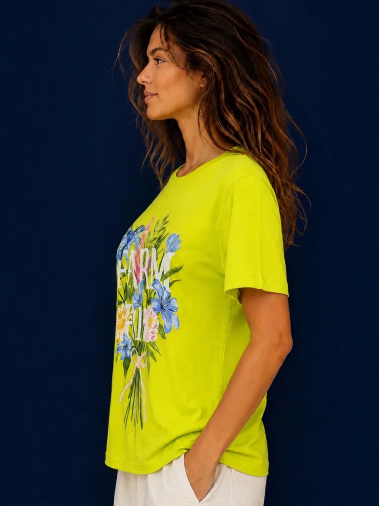 camiseta farm nova c/ tag. T-shirt buquê de flores m