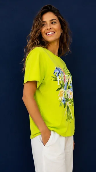 camiseta farm nova c/ tag. T-shirt buquê de flores m