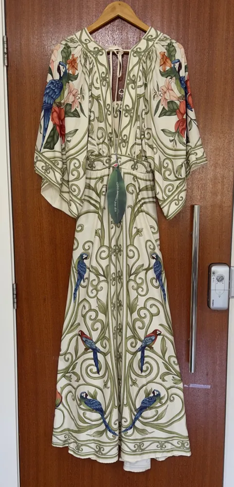 Verão 2027 FARM vestido novo c/ tag arabesco tropical p
