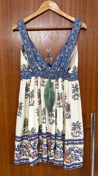 Verão 2027 vestido farm novo c/ tag. vestido curto luna