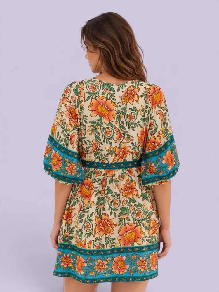 Farm Novo Vestido Curto Jardim Boho