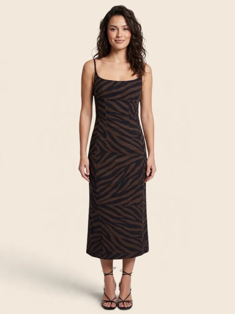 vestido farm novo c/ tag. vestido midi justo Namíbia preto