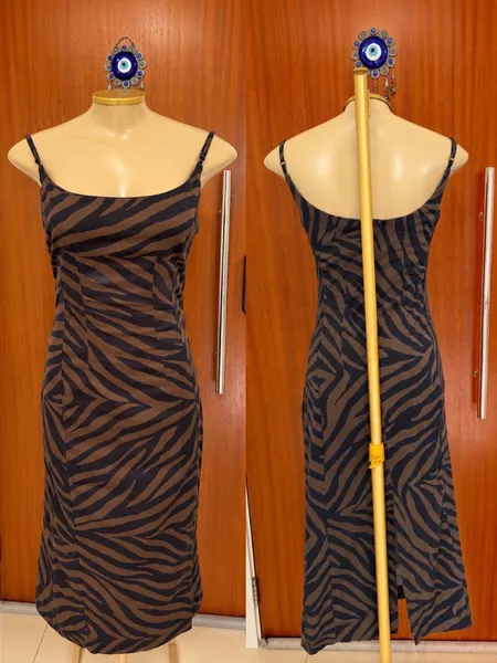 vestido farm novo c/ tag. vestido midi justo Namíbia preto