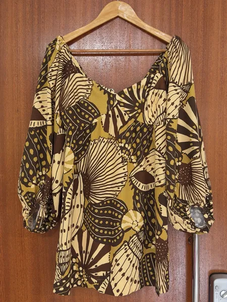 Vestido farm novo c/ tag. vestido curto mistura de caju