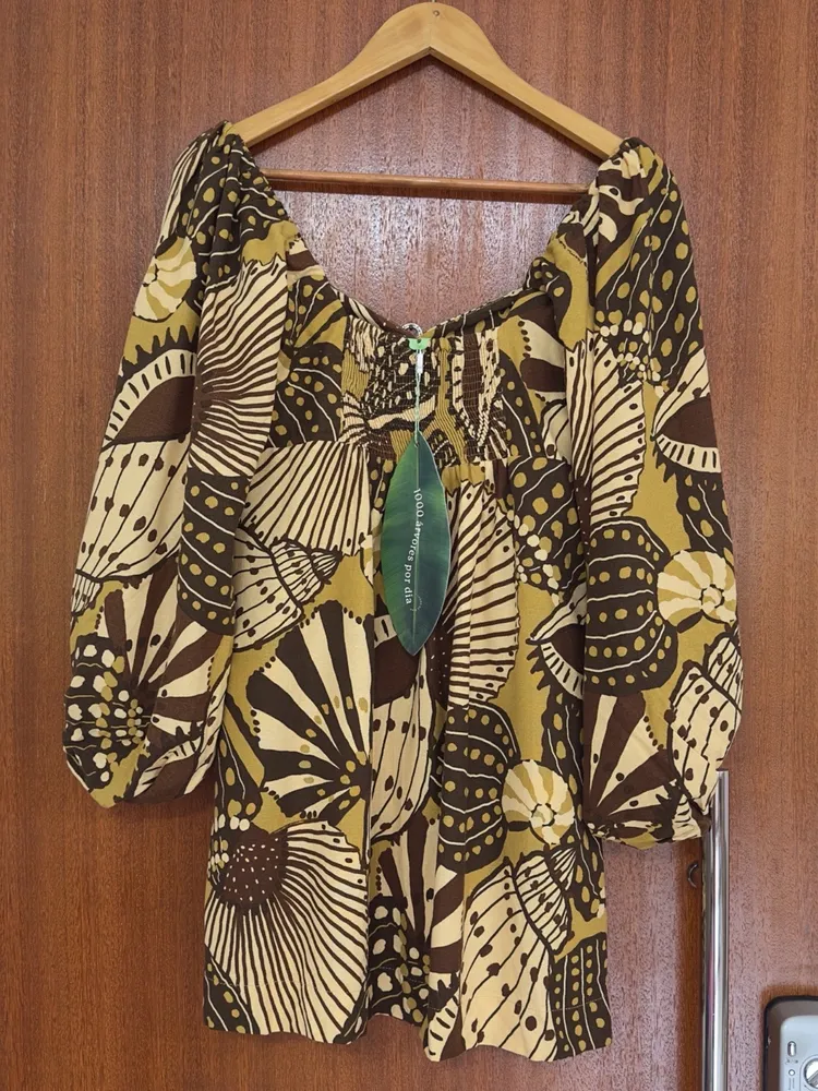 Vestido farm novo c/ tag. vestido curto mistura de caju