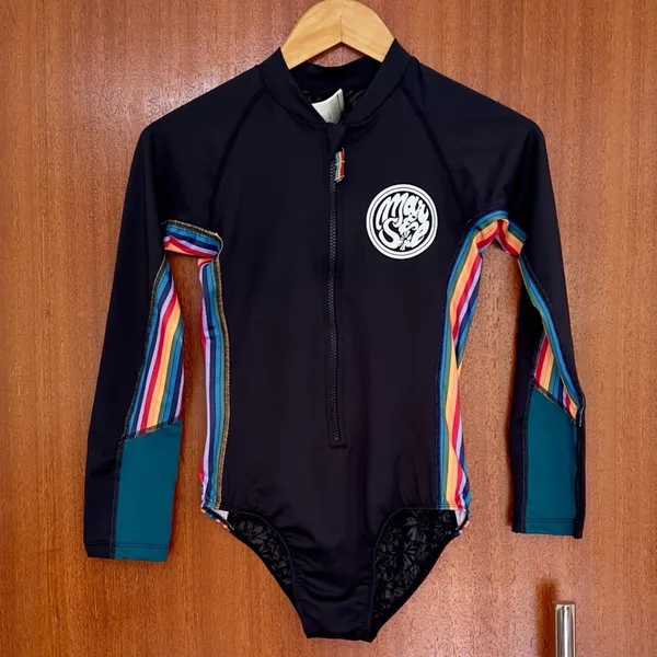 maiô FPU 50 manga longa olaian decathlon body