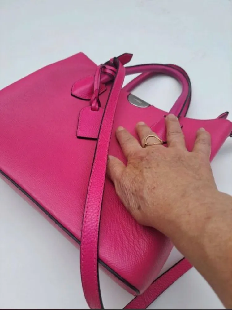 Bolsa Arezzo em couro legítimo  na cor pink