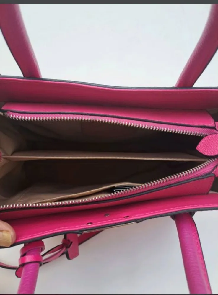 Bolsa Arezzo em couro legítimo  na cor pink