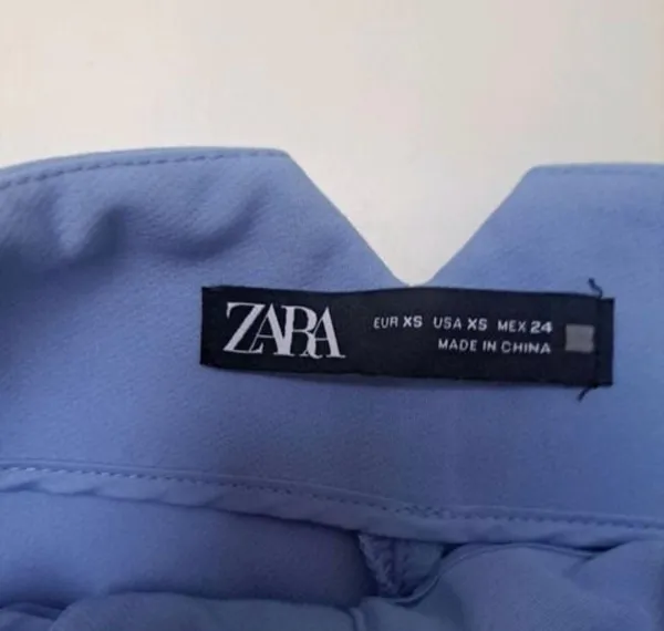 Calça  femijina Zara tamanho P azul