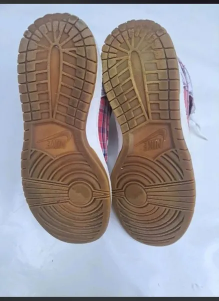 tênis  nike original cano alto xadrez tam 37