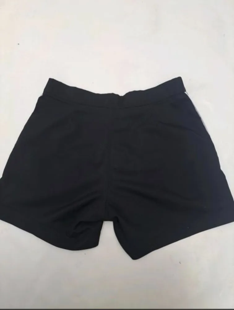 short nike dri-fit preto