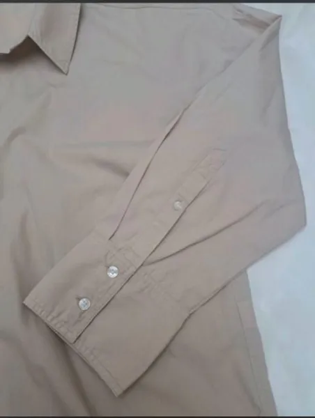 Camisa Zara mangas lingas Bege Tam - G