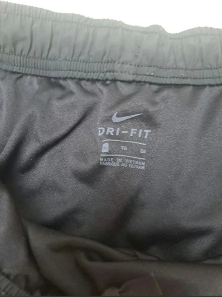 Shorts Nike Dri-FIT   GG