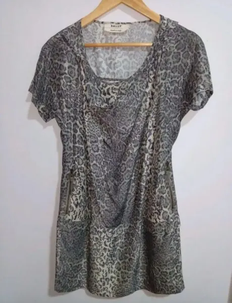 Vestido importado seda pura Bally