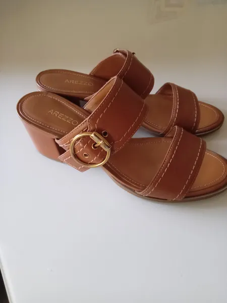 Tamanco Arezzo 35