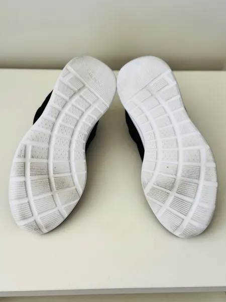 Tenis