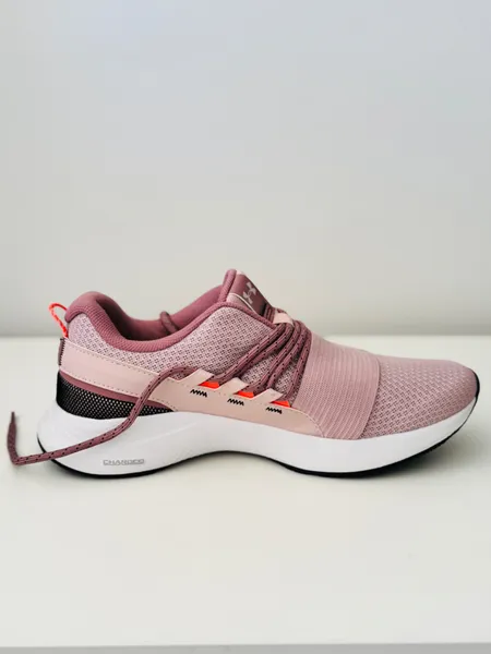 Tenis
