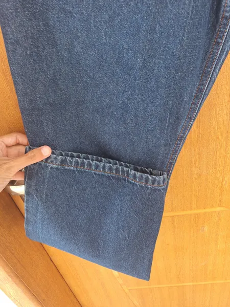 Calça jeans reta Cantão