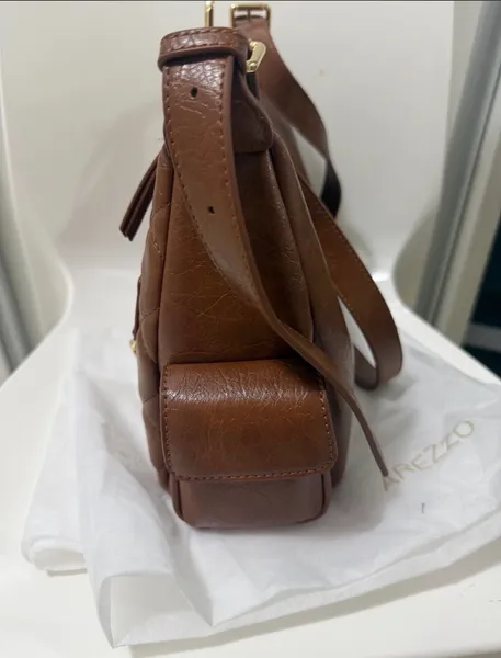 bolsa arezzo caramelo matelassê