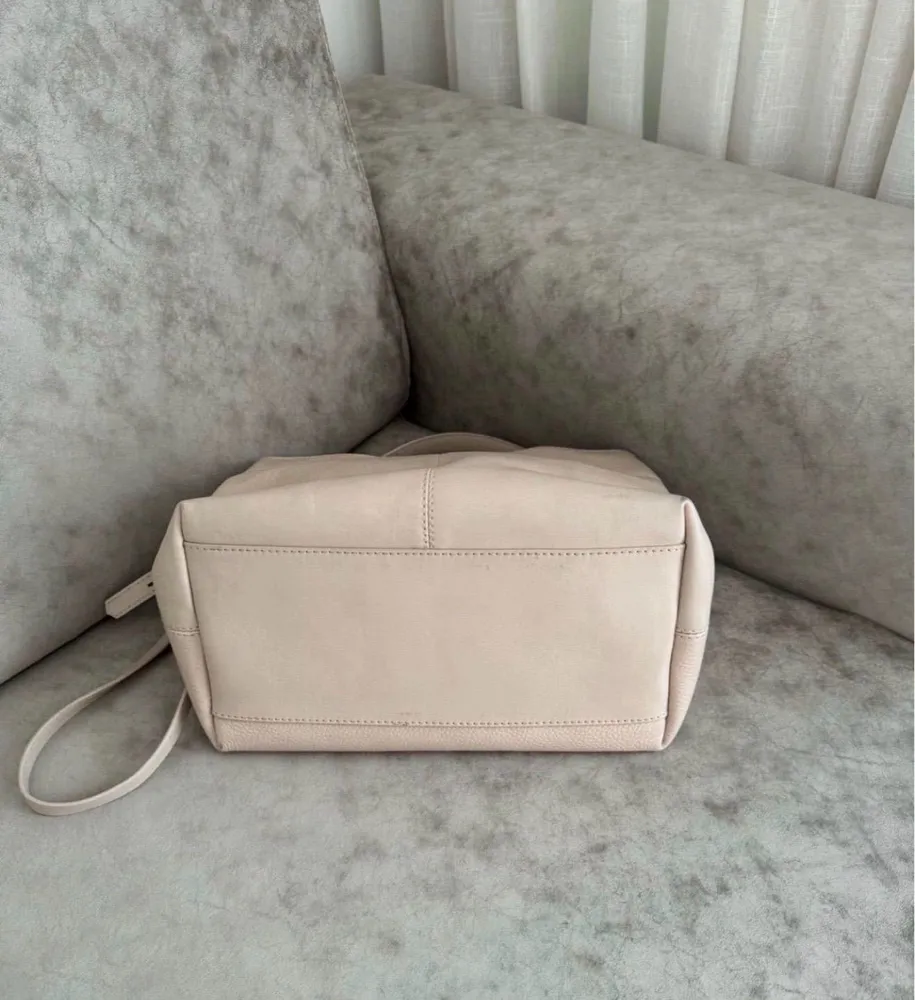 bolsa arezzo off white colecao nova