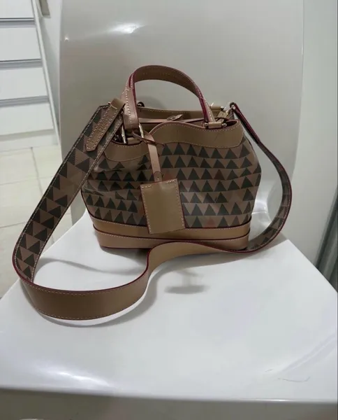 bolsa emma triagle schutz