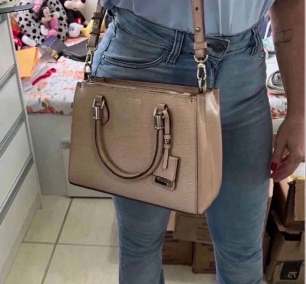 bolsa lotena nude schtz