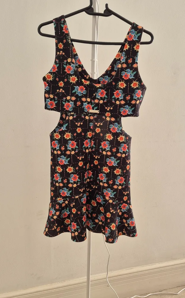 VESTIDO