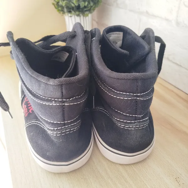 Tenis Bota